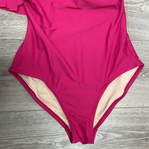 NWOT Kona Sol Ruffle One Shoulder Full Coverage One Piece Swimsuit M (8-10) - Picture 4 of 16
